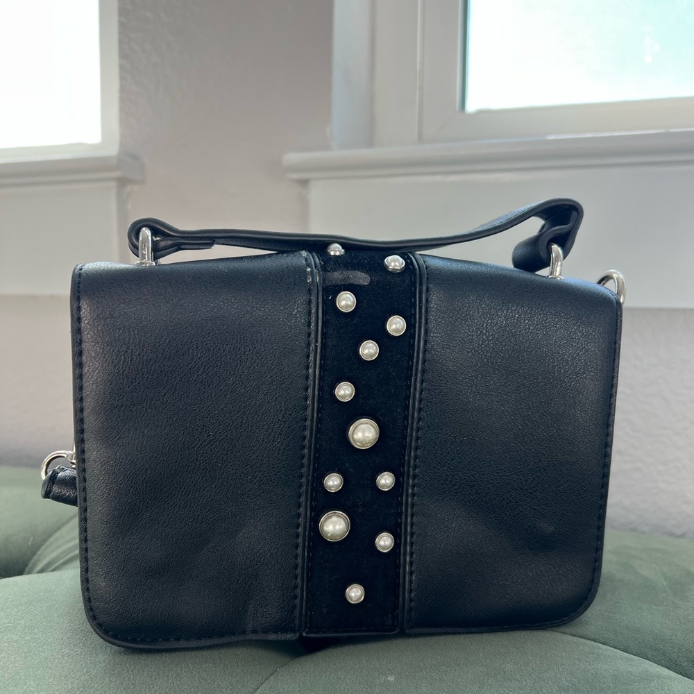 Black Pearl-Embellished Women's Bag
